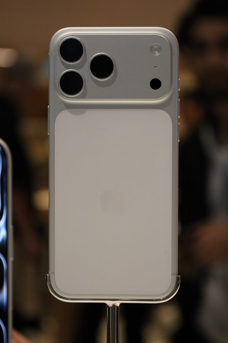 iPhone 17 Pro Max